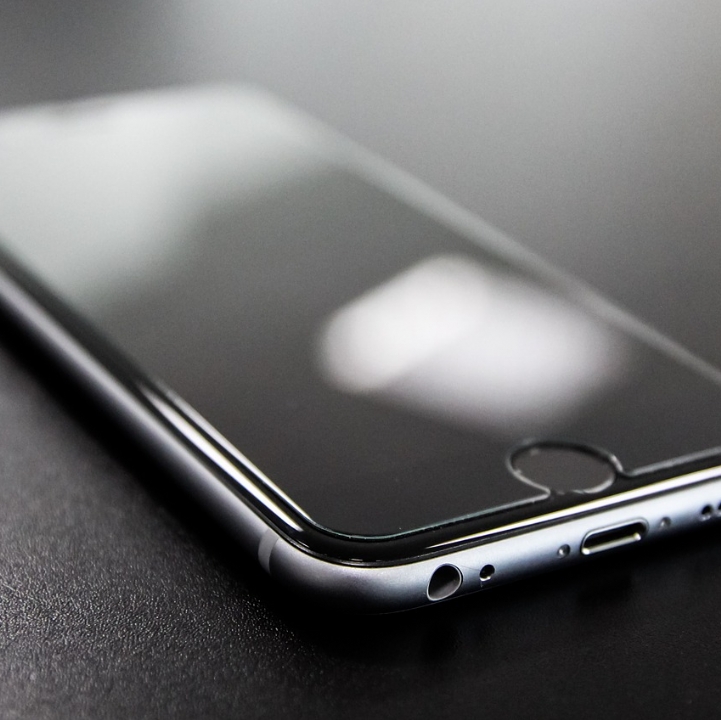 iphone 762044 1280